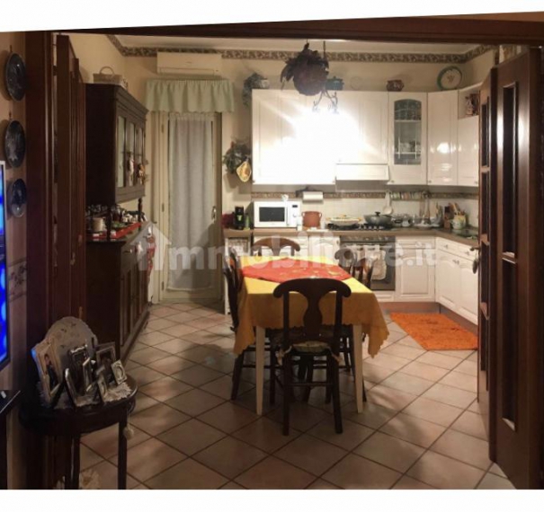 Foto 3 Appartamento in Vendita in Via Boccaccio  - Paternò (CT)