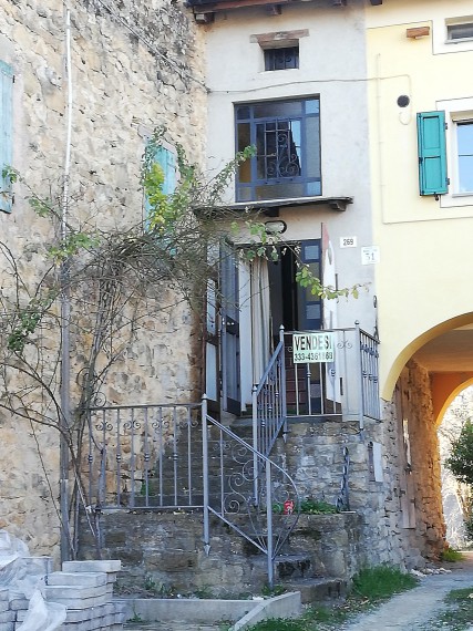 Foto principale Appartamento in Vendita in Via Castello N. 269 - Serramazzoni (MO)