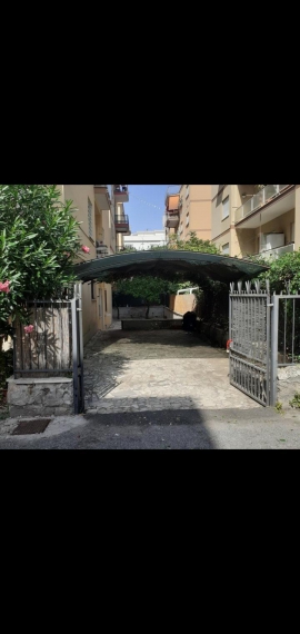 Foto Appartamento in Vendita in Via Grandi 58 - Terracina (LT)