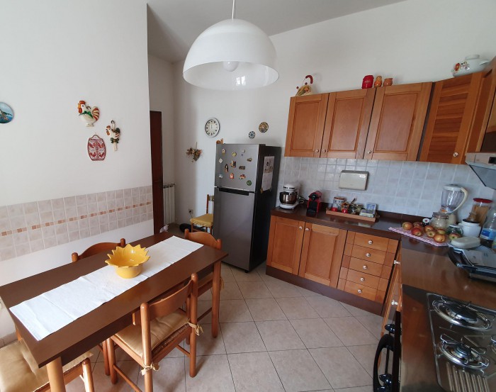 Foto 4 Appartamento in Vendita in Via Aurelia 60 - Vezzano Ligure (SP)