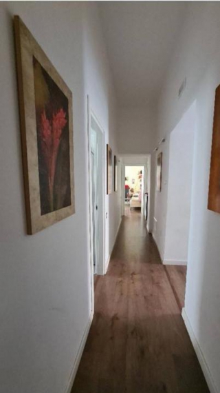 Foto 4 Appartamento in Vendita in Via Mercanti 20 - Salerno (SA)