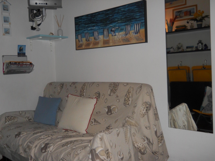 Foto Appartamento in Vendita in Via Po - Ceriale (SV)