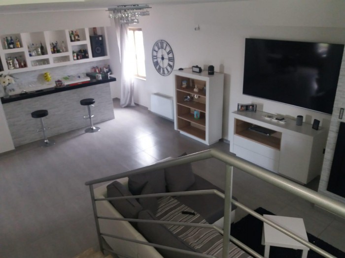 Foto principale Villa in Vendita in Via Dei Ciliegi 22  - Aprilia (LT)
