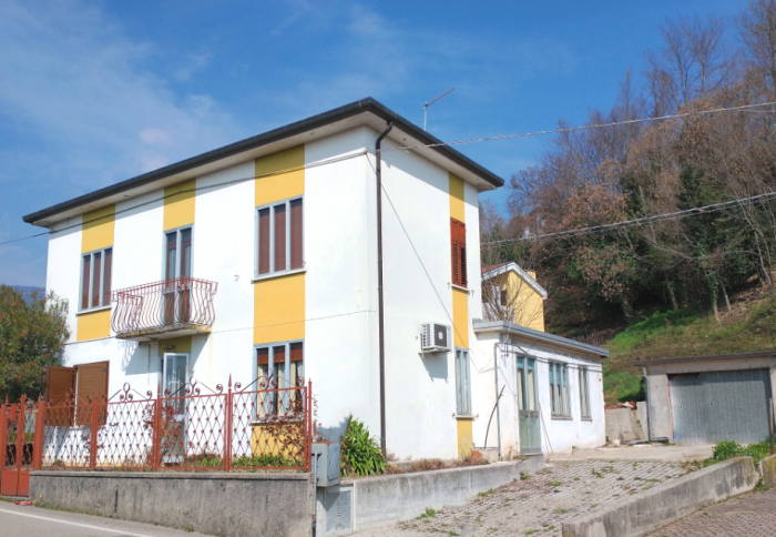 Foto Casa indipendente in Vendita in Via Don Minzoni - Lugo di Vicenza (VI)