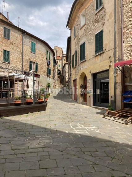 Foto 4 Attico in Vendita in Piazza Biondi 4 - Suvereto (LI)