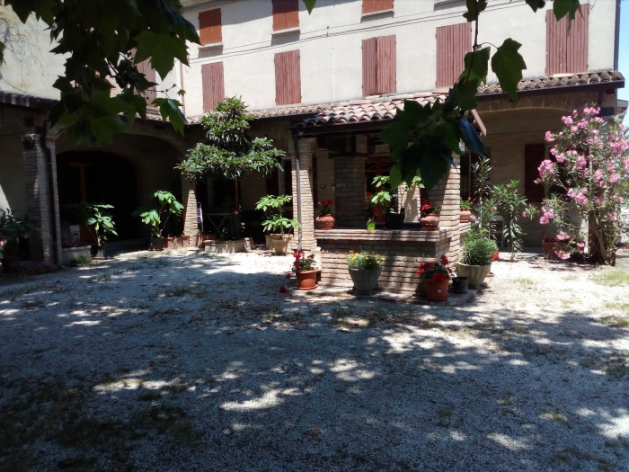 Foto 2 Villa in Vendita in Via Casare 14 - Cavezzo (MO)