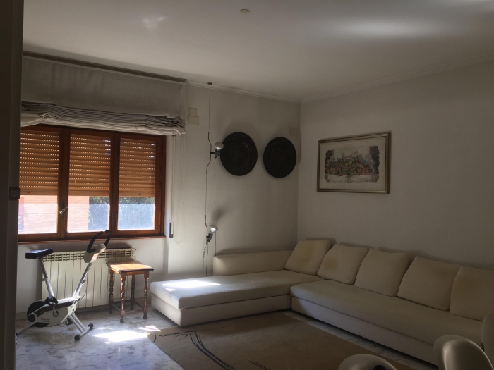 Foto 3 Appartamento in Vendita in Via Laurentina - Roma (RM)