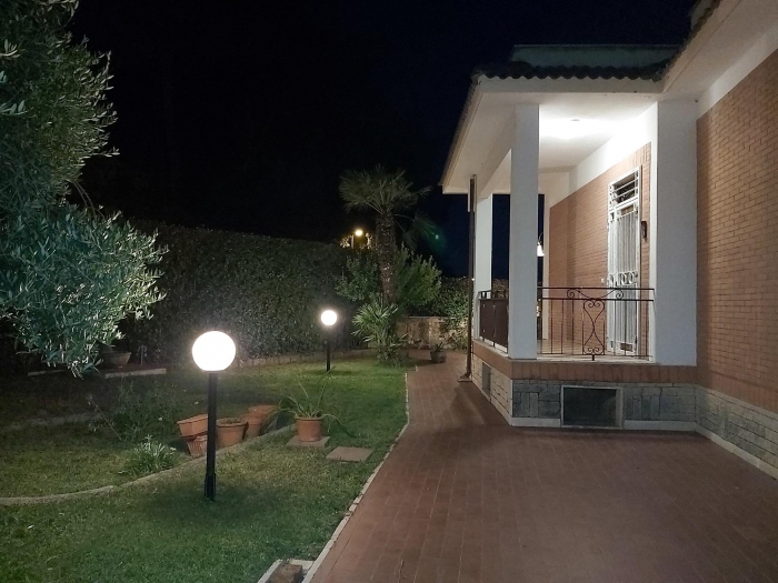 Foto 4 Villa in Vendita in Via Ponserico 7 - Nettuno (RM)