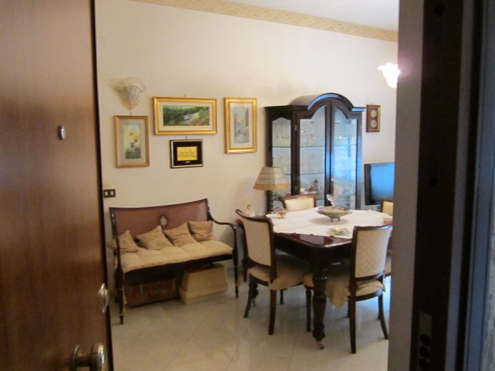 Foto Appartamento in Vendita in Via Bernardino D'Ucria, 25, 90127 Palermo PA, Italia - Palermo (PA)