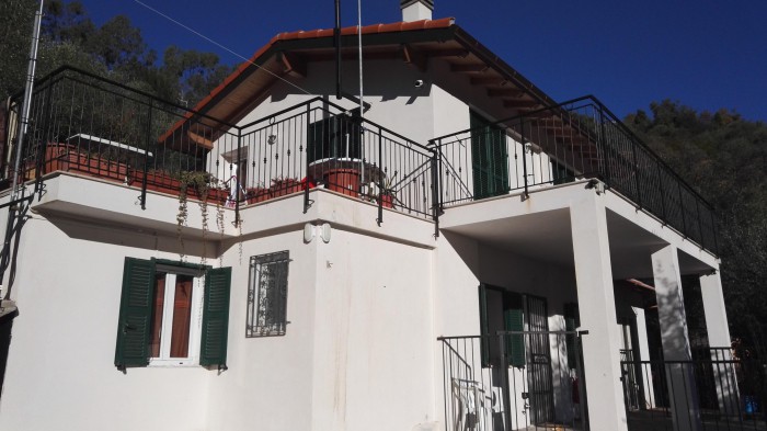 Foto Villa in Vendita in Strada Dormiello - Seborga (IM)