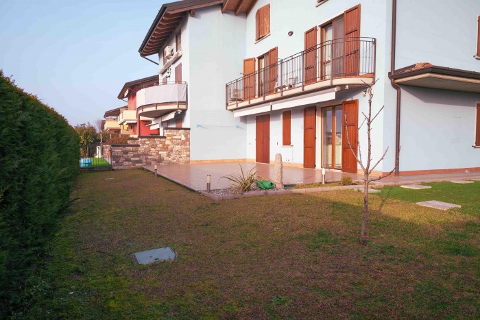 Foto 2 Appartamento in Vendita in VIA S.AGATA, 48 - Morengo (BG)