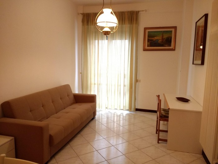 Foto principale Appartamento in Vendita in Viale Giosue Carducci - Cesenatico (FC)