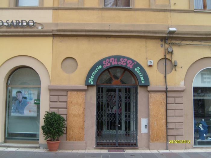 Foto 4 Negozio in Vendita in Piazza Roma - Oristano (OR)