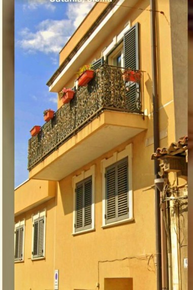 Foto 2 Casa indipendente in Vendita in Via Leopardi - Catania (CT)