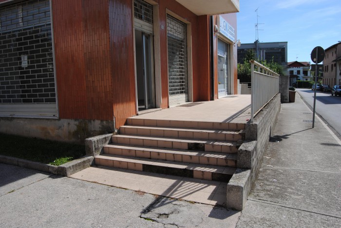 Foto 5 Negozio in Vendita in Viale Matteotti, 15 - Tricesimo (UD)