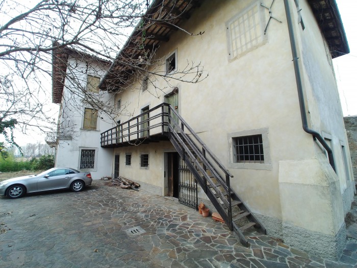 Foto 2 Villa in Vendita in Via Qualso, 2/4 - Tarcento (UD)