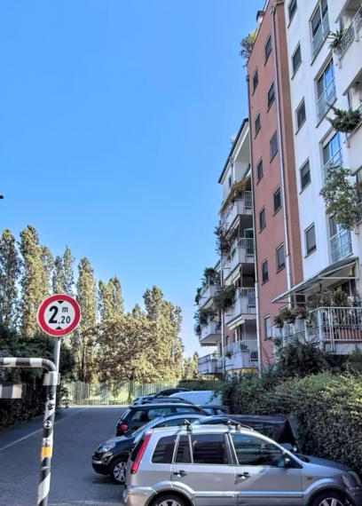 Foto principale Appartamento in Vendita in Via Carlo Perini - Milano (MI)