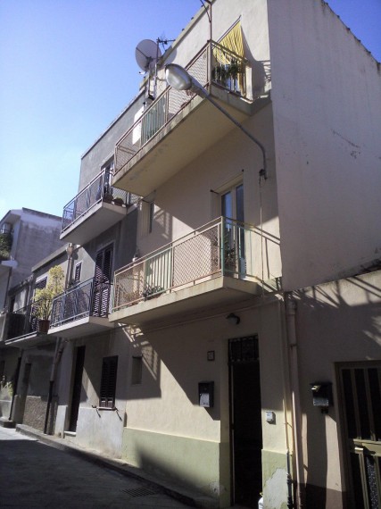 Foto Casa indipendente in Vendita in Corso Italia 69 - San Pier Niceto (ME)