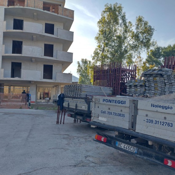 Foto Appartamento in Vendita in Via Gallicola - Caserta (CE)