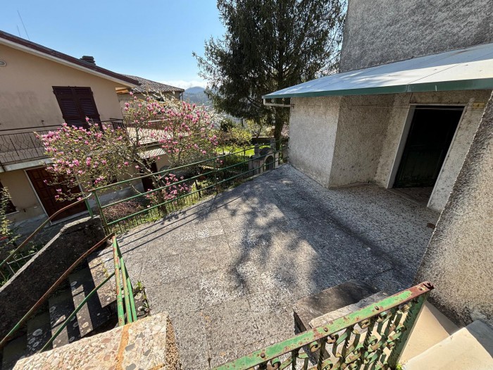 Foto 4 Casa indipendente in Vendita in Via Adua 4 Cembrano  - Maissana (SP)