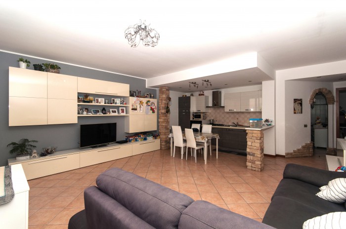 Foto Appartamento in Vendita in Via S.Angelo 5 - Villanova del Sillaro (LO)