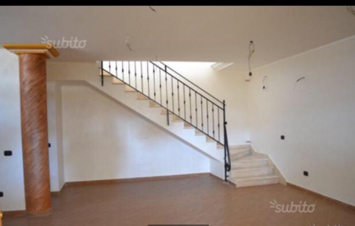 Foto 2 Villa in Vendita in Via Sassari 46 - Ardea (RM)