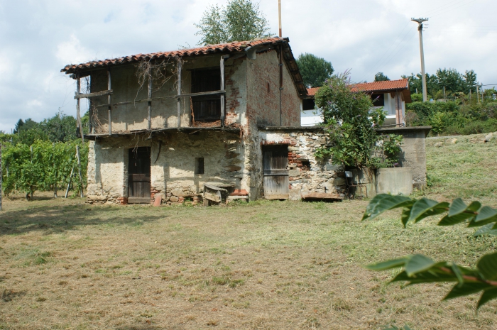 Foto Casa indipendente in Vendita in Via Selva - Strambinello (TO)