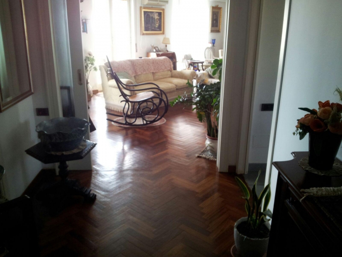 Foto Appartamento in Vendita in Via Pietro Castellino - Napoli (NA)