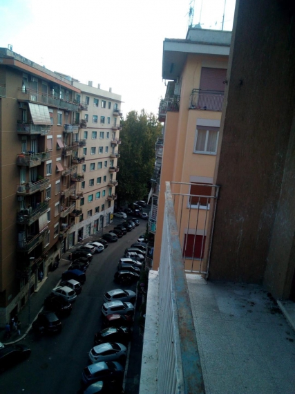 Foto 2 Appartamento in Vendita in Via Valfurva 9 - Roma (RM)