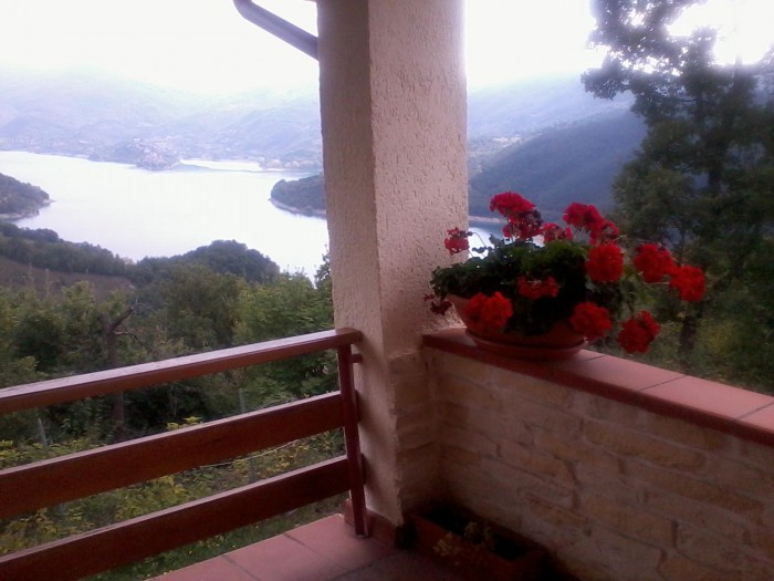 Foto 5 Villa in Vendita in Località Valleverde - Ascrea (RI)
