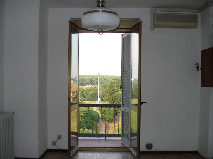 Foto Appartamento in Vendita in V. Roma 63 - Siziano (PV)