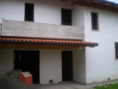 Foto 2 Casa indipendente in Vendita in Via Cairoli 68 - Dorno (PV)