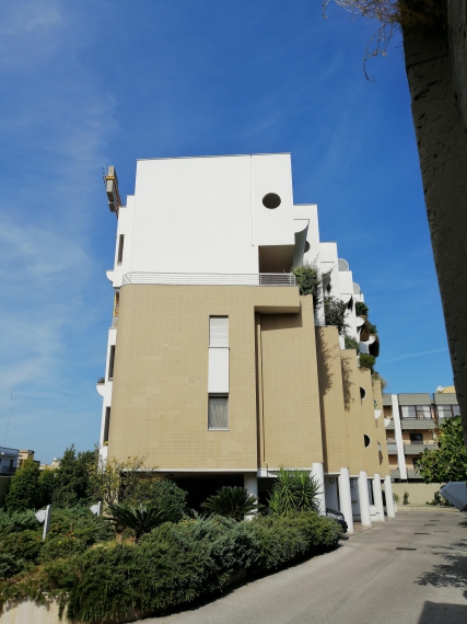 Foto 2 Appartamento in Vendita in Via Osp.Di Venere  - Bari (BA)