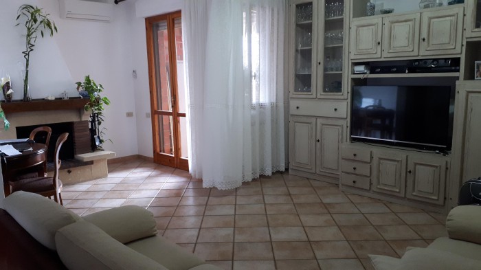 Foto Appartamento in Vendita in Via Pio La Torre - Follonica (GR)