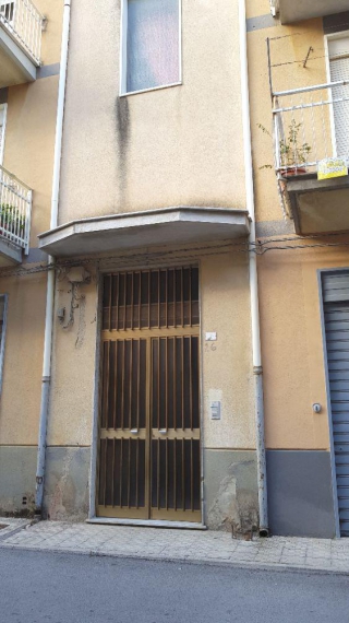 Foto Appartamento in Vendita in Via Puglia, 26 - Mussomeli (CL)