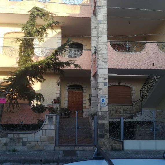 Foto principale Casa indipendente in Vendita in Via Salvo D'acquisto 15  - Sternatia (LE)