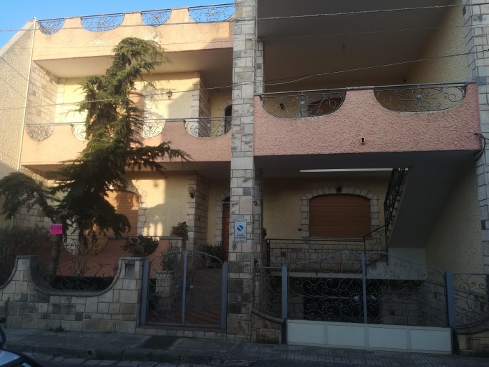 Foto 4 Casa indipendente in Vendita in Via Salvo D'acquisto 15  - Sternatia (LE)