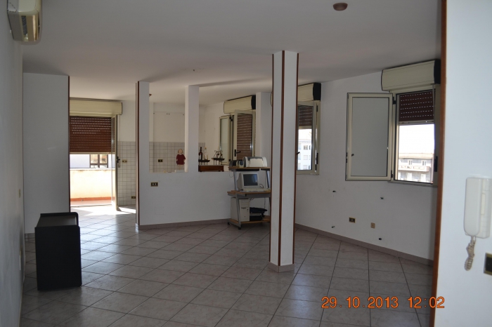 Foto principale Appartamento in Vendita in Via Nazionale - Melito di Porto Salvo (RC)