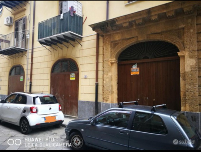 Foto Negozio in Vendita in Via Delle Pergole 21  - Palermo (PA)