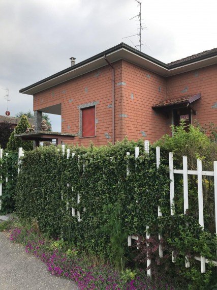 Foto principale Casa indipendente in Vendita in Via Mortara - Robbio (PV)