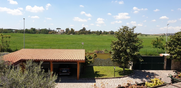 Foto 3 Villa in Vendita in Via Di Torrenova 53 - Roma (RM)