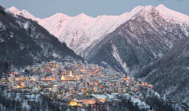 Foto Appartamento in Vendita in Via 4 Novembre 20 - Premana (LC)