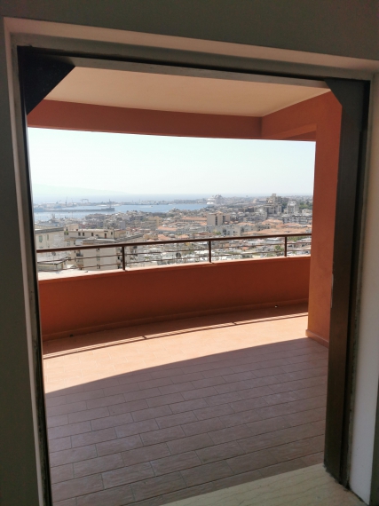 Foto 2 Appartamento in Vendita in Salita Ogliastri 68 - Messina (ME)