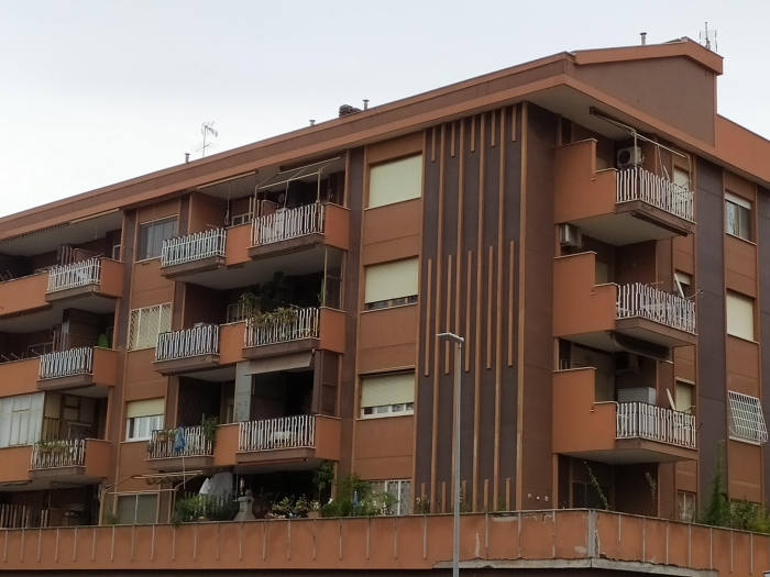Foto Appartamento in Vendita in Via Ovidio (Vendo Appartamento Privatamente) - Pomezia (RM)