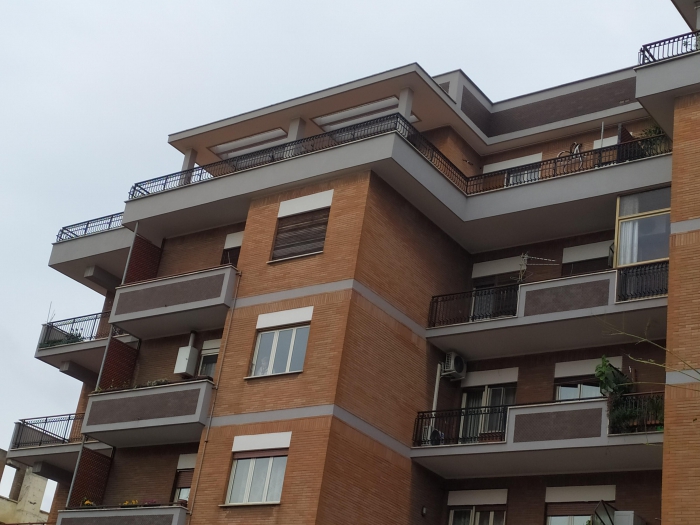 Foto Appartamento in Vendita in Frazione Torvaianica - Pomezia (RM)
