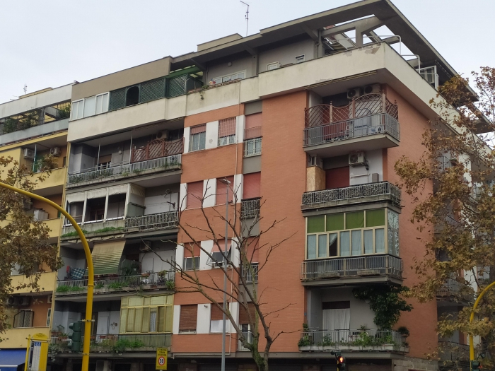 Foto Appartamento in Vendita in Via Pietro Nenni (Unità Immobiliare Da Privato) - Pomezia (RM)