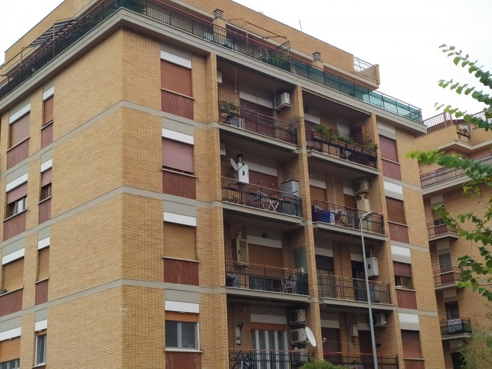 Foto principale Appartamento in Vendita in Via Filippo Re - Pomezia (RM)