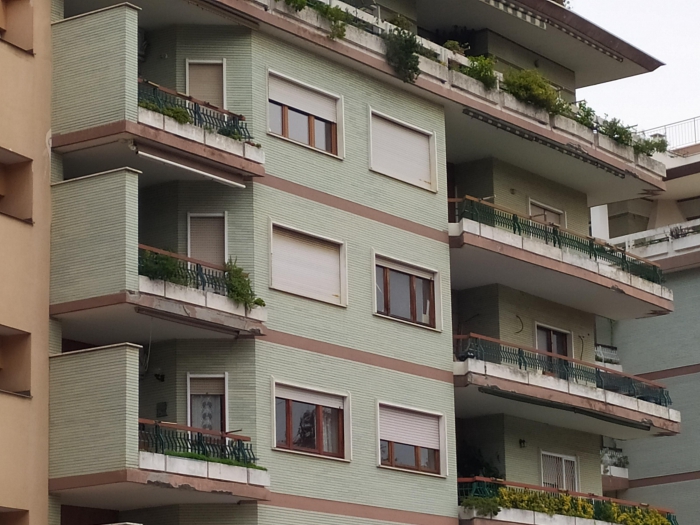 Foto Appartamento in Vendita in Via Motomeccanica - Pomezia (RM)