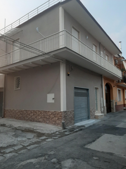 Foto principale Casa indipendente in Vendita in Via Masseria Intrucchi 10 - Marigliano (NA)