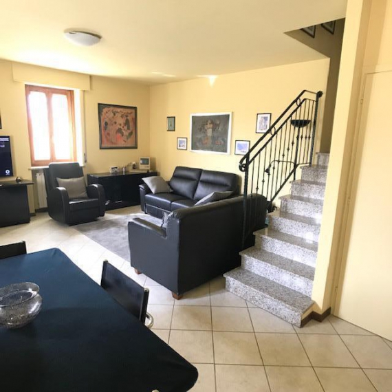 Foto principale Appartamento in Vendita in Via Crocera - Sesto Calende (VA)